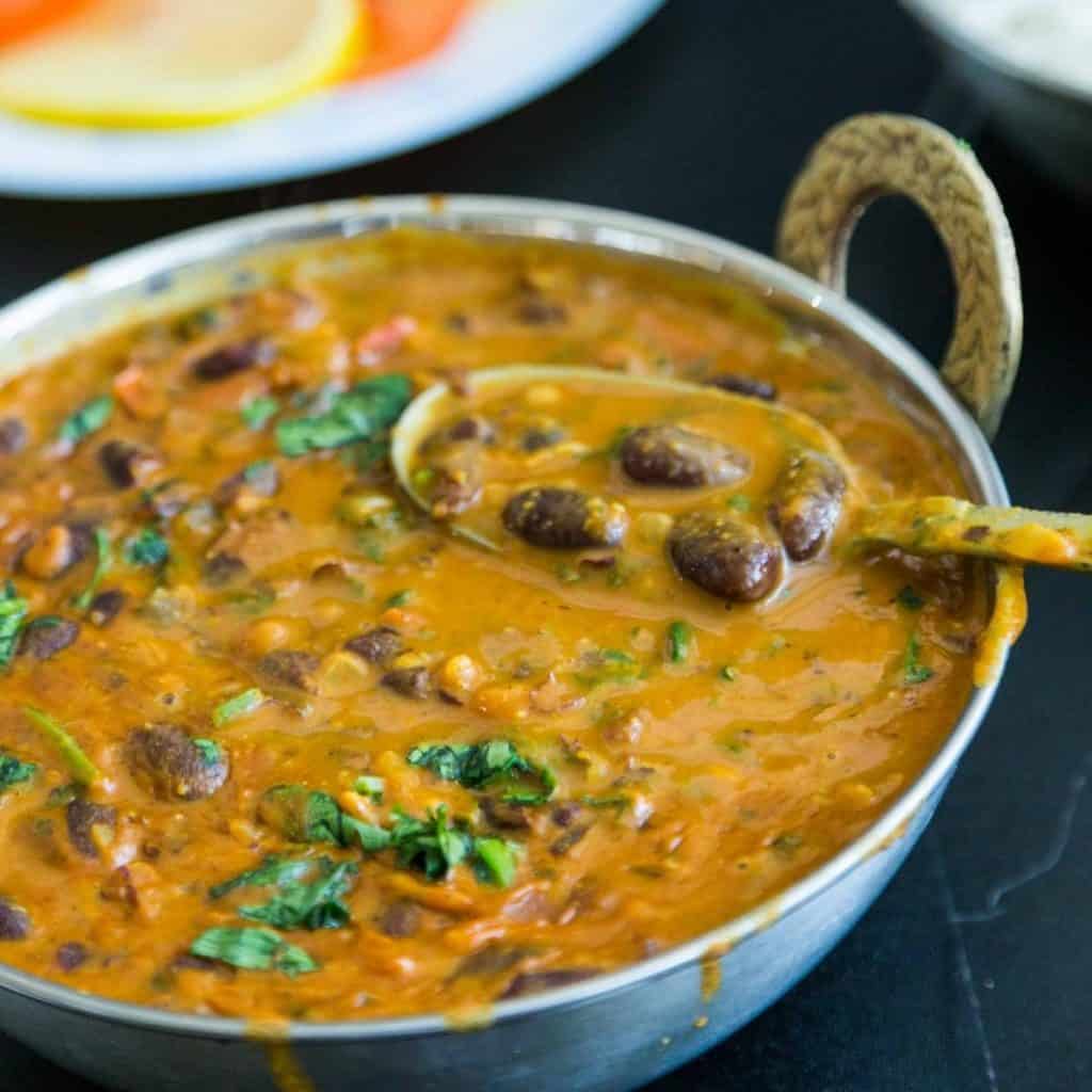 Beans coconut curry online